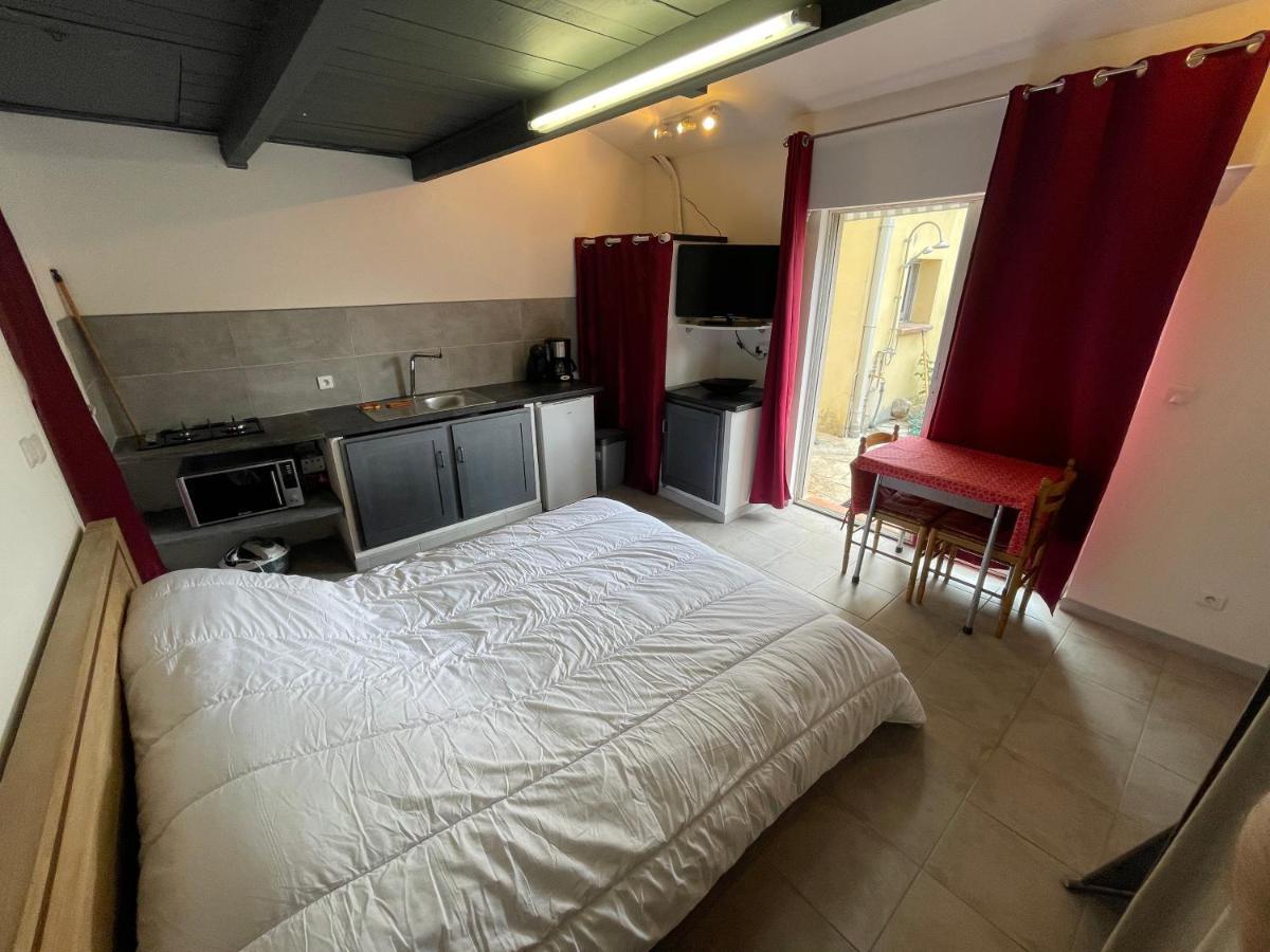 Proche Ajaccio Maisonnette Independante 4 Personnes Au Calme Alata Exterior foto